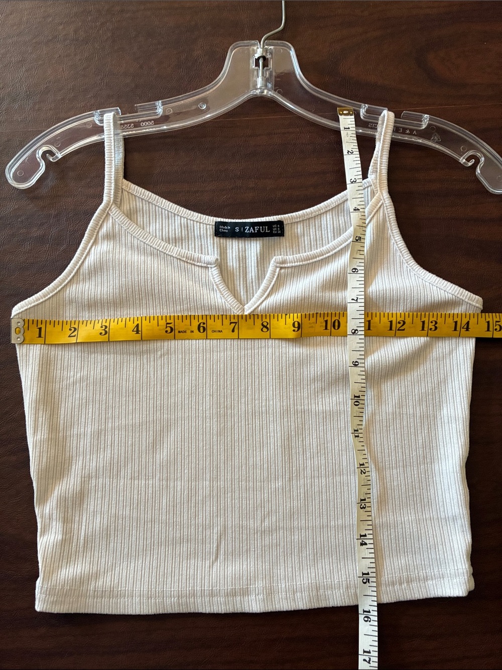 Cropped Basic White Tank - Picture 4 of 4